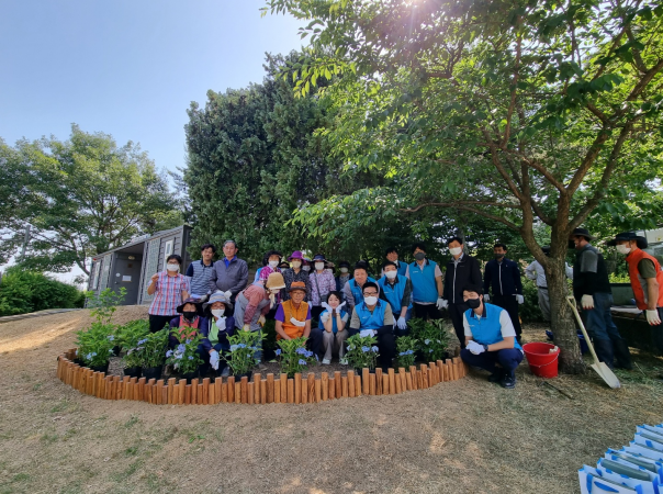 EcoPro to Create Hydrangea Garden in Songdae Neighborhood Park (2022.06.02)